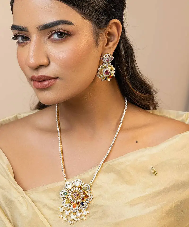 Multicolor sterling silver studded jewellery necklace-set