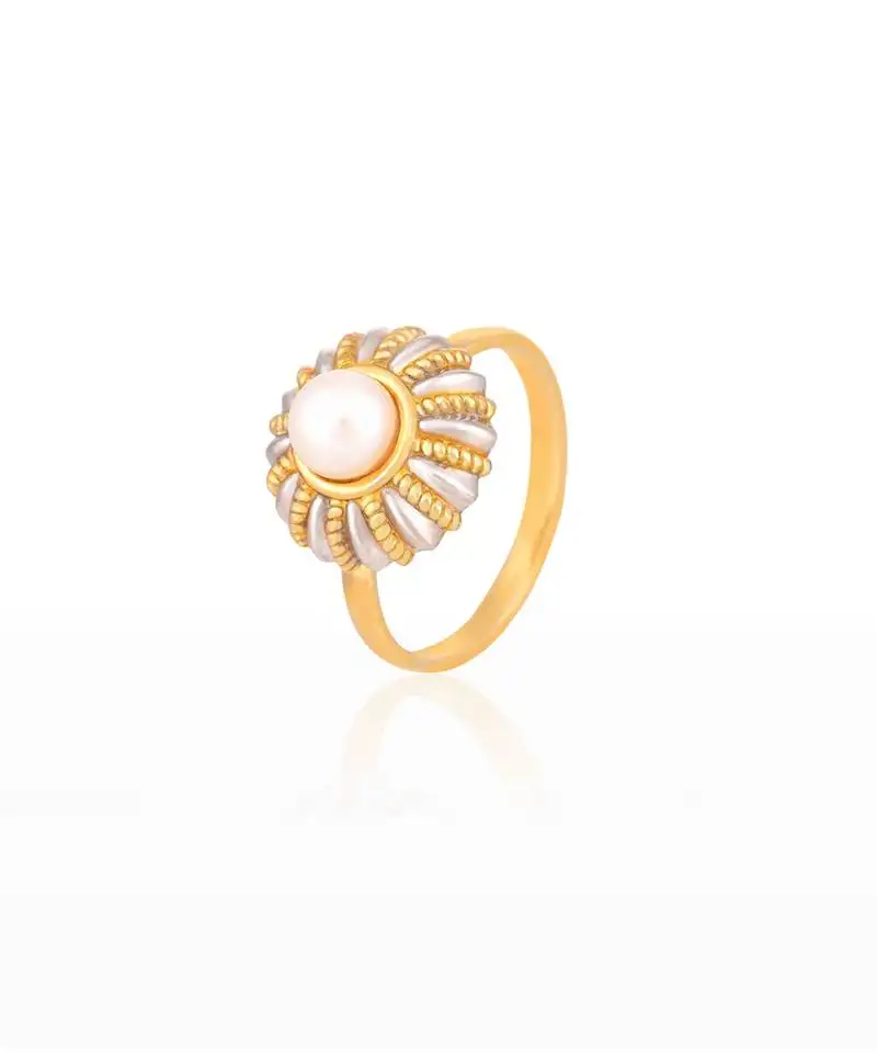 Yellow gold plated classic pearl ring