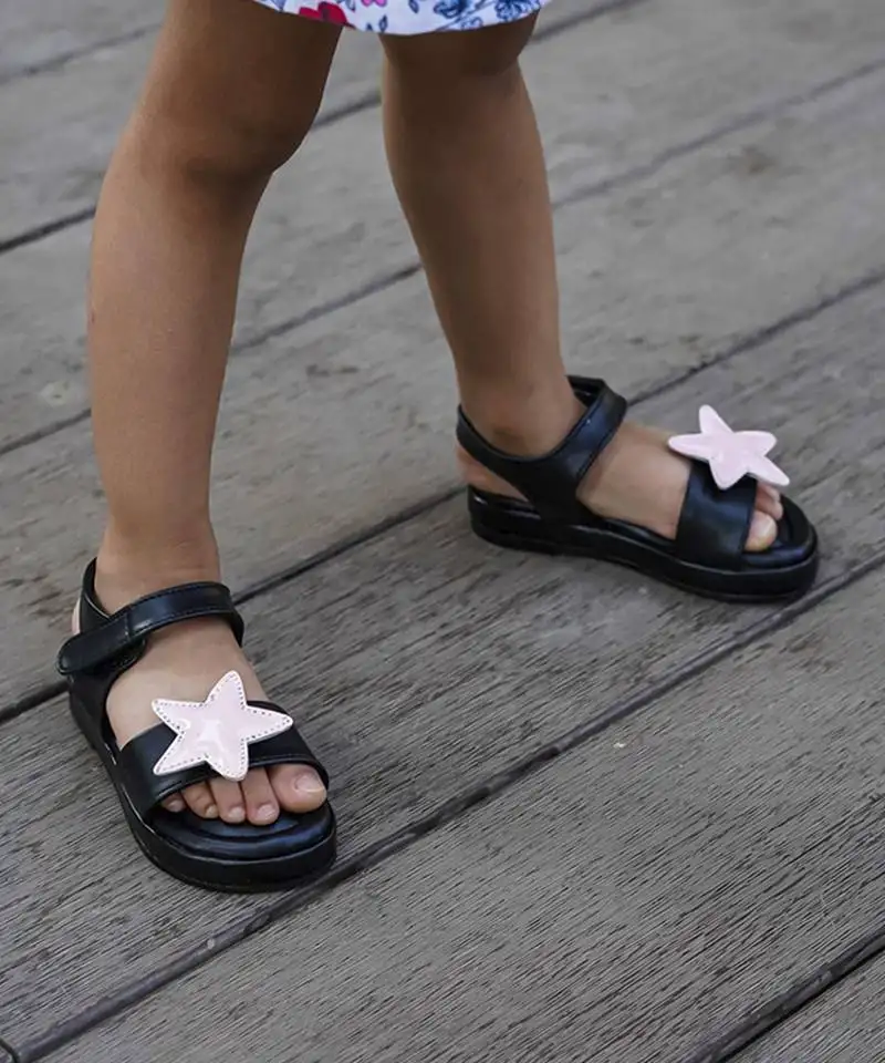 Black solid synthetic leather sandals