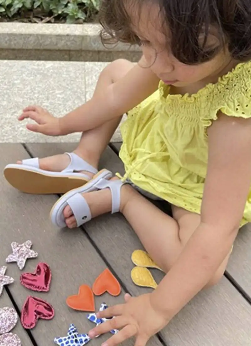 Blue solid synthetic leather sandal