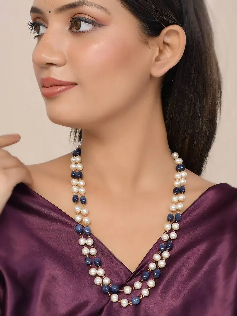Gold-plated pearls tasselled necklace