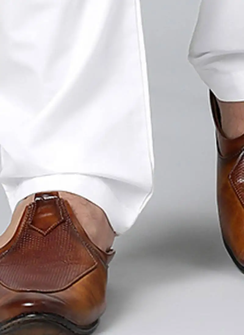 White fine cotton pajama