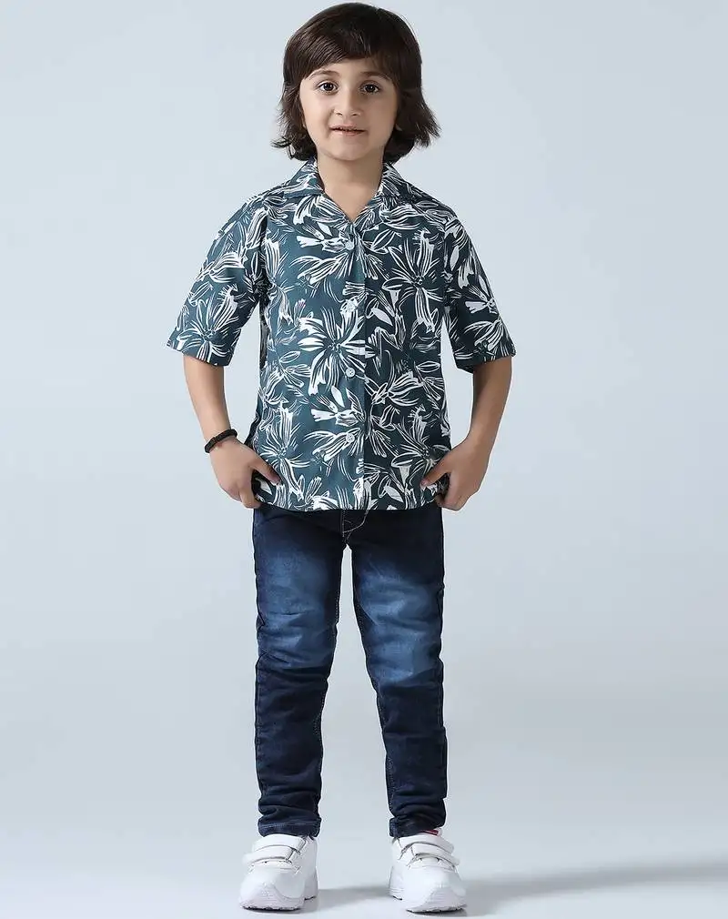 Floral breeze boys collar shirt