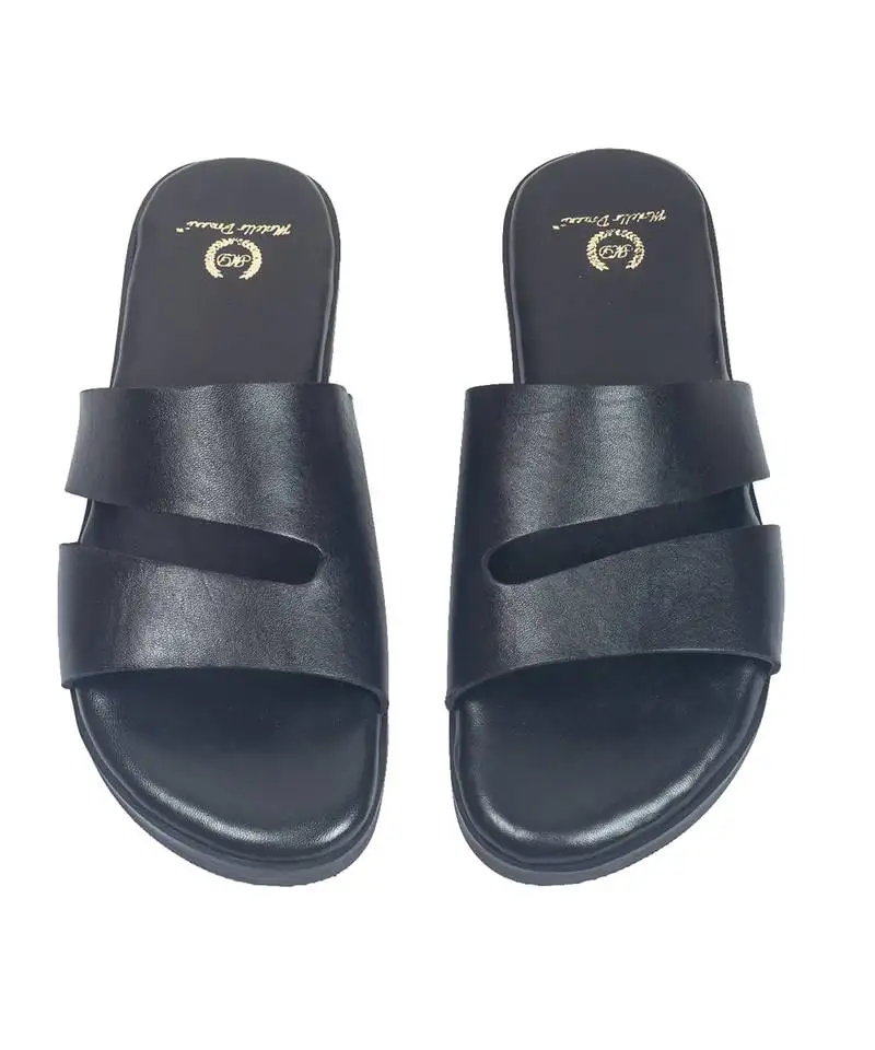 Black solid leather flat