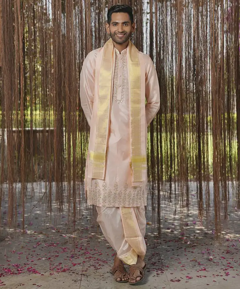Pink plain silk kurta & dhoti with stole