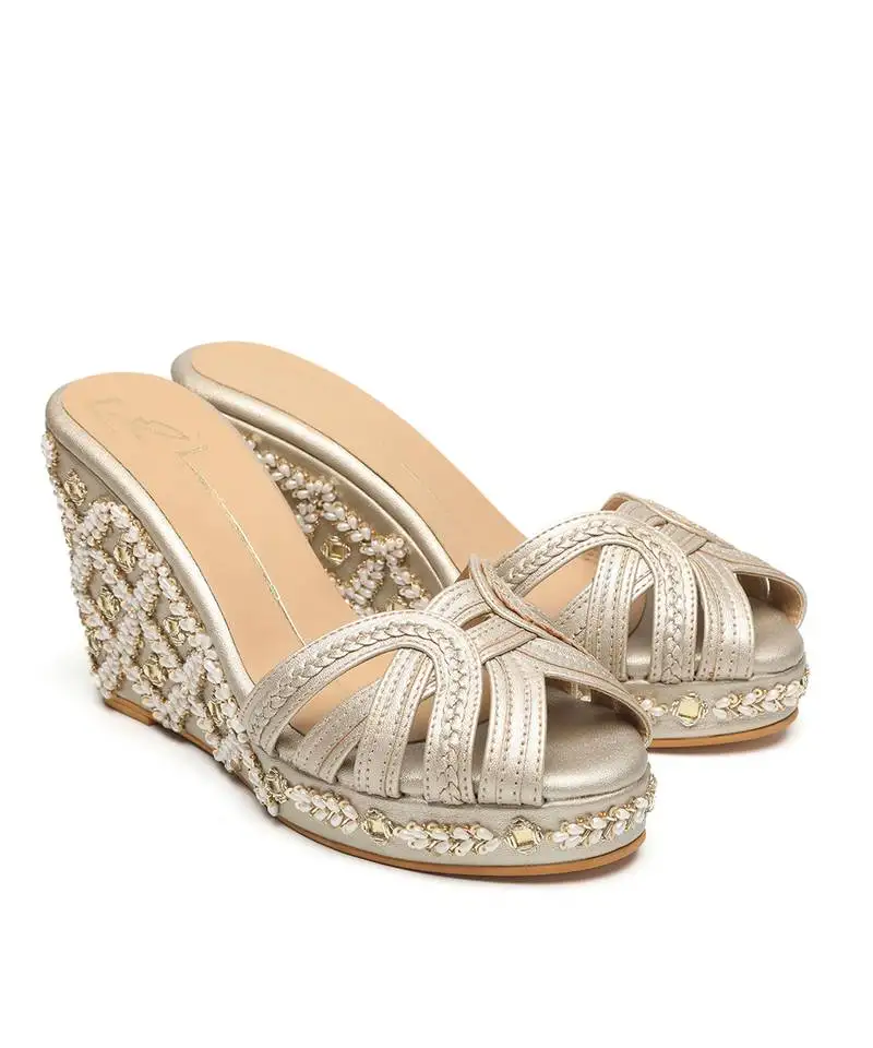 Leather finish silver wedges