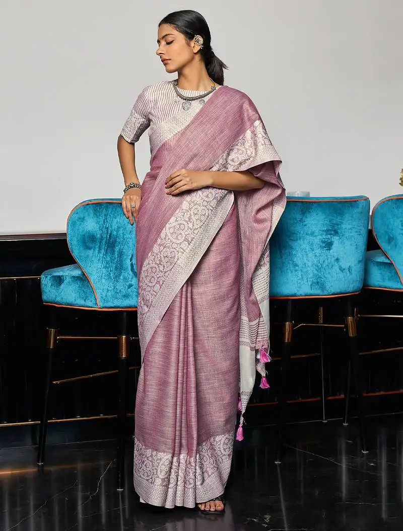 Elegant mauve woven linen saree with contrast zari border & tassels   soft & breathable party wear