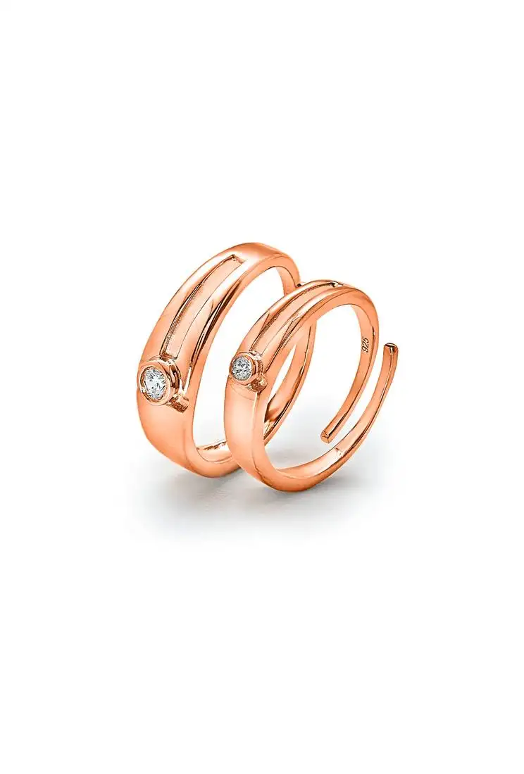 Rose gold young love couple rings