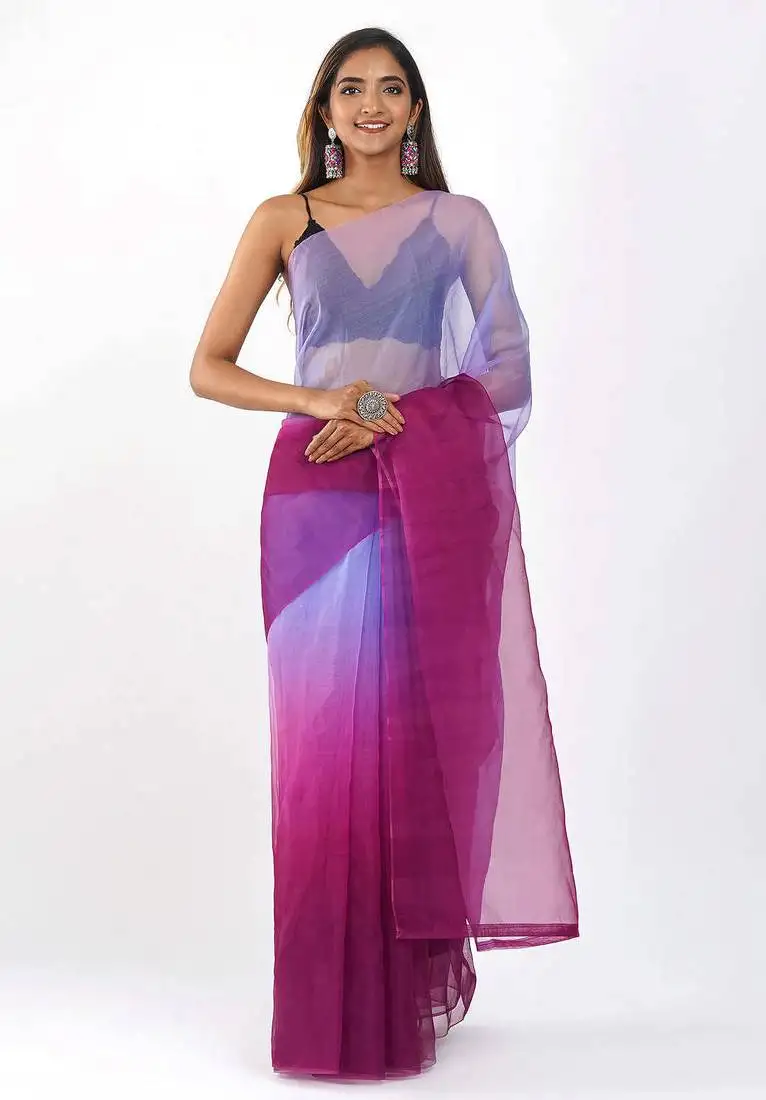 Wine organza dual color shading print saree