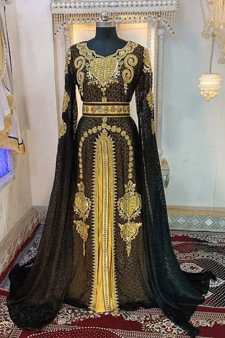 Black and gold wedding islamic moroccan kaftan