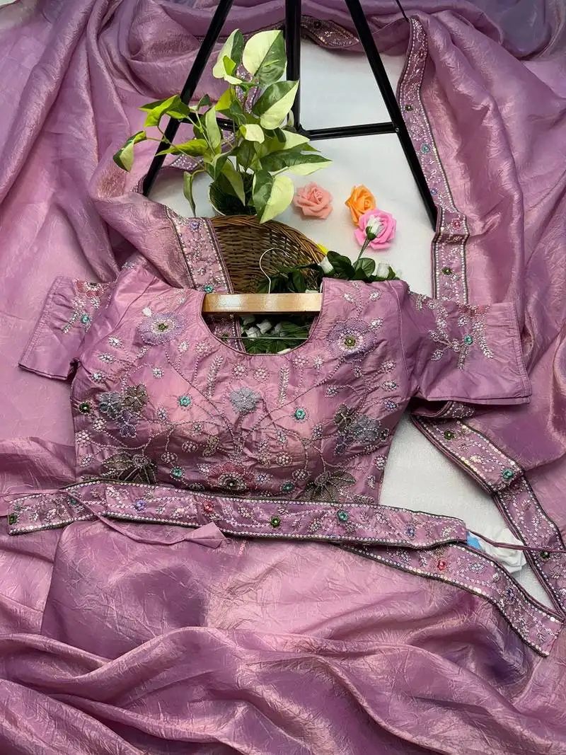 Onionpink gold crunchy with thread and hand work saree with blouse