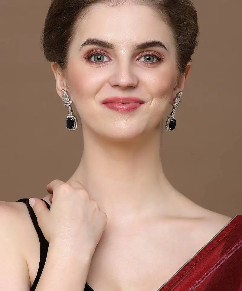 Neela kinara drop earring