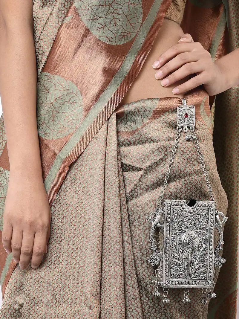 Lumina mobile hanging other accessories