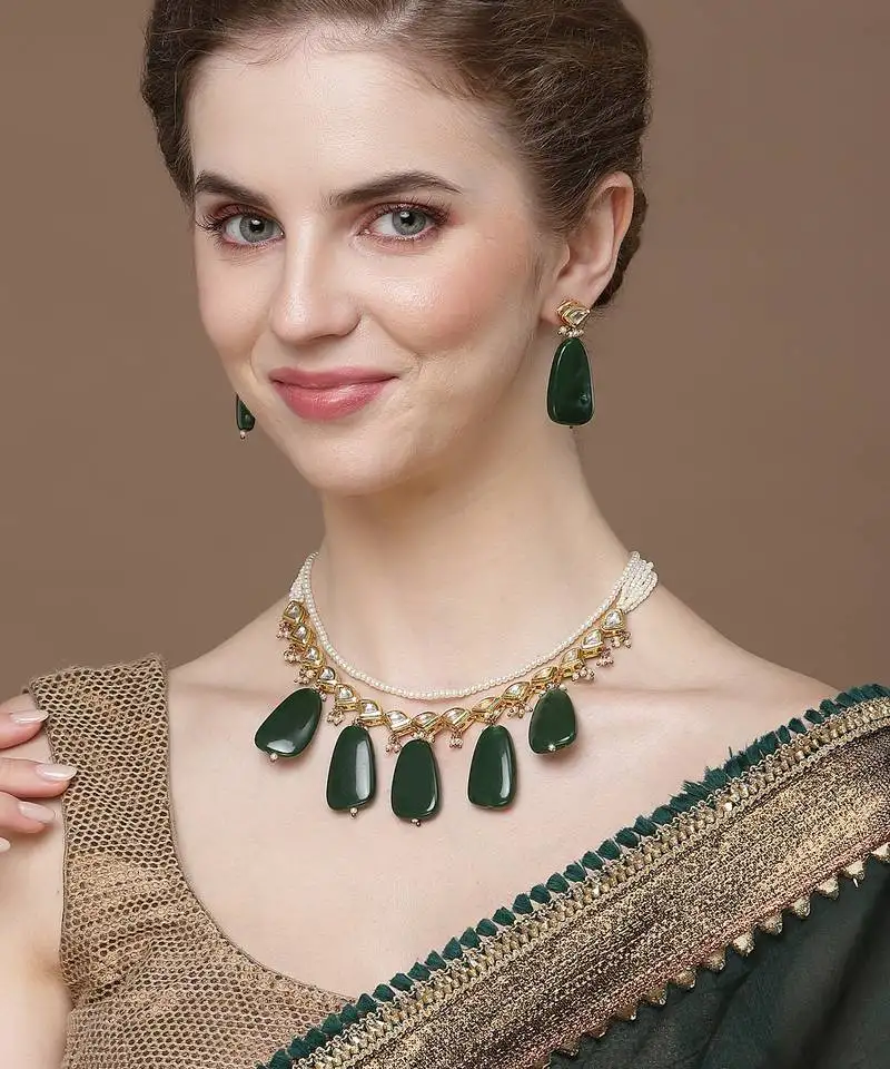 Seagreen necklace with earring jewellery set