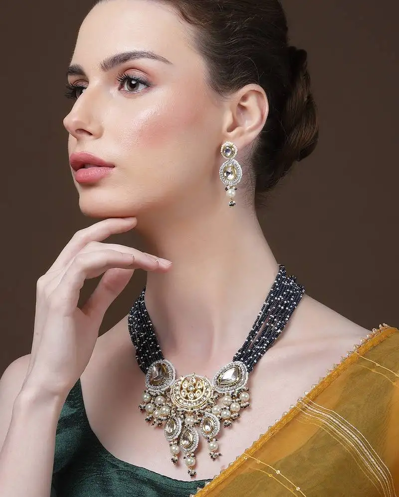 Neela paheli haar with earrings jewellery set