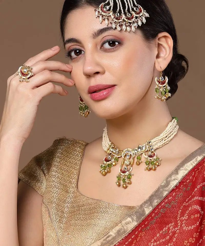 Pear haar with earrings jewellery set
