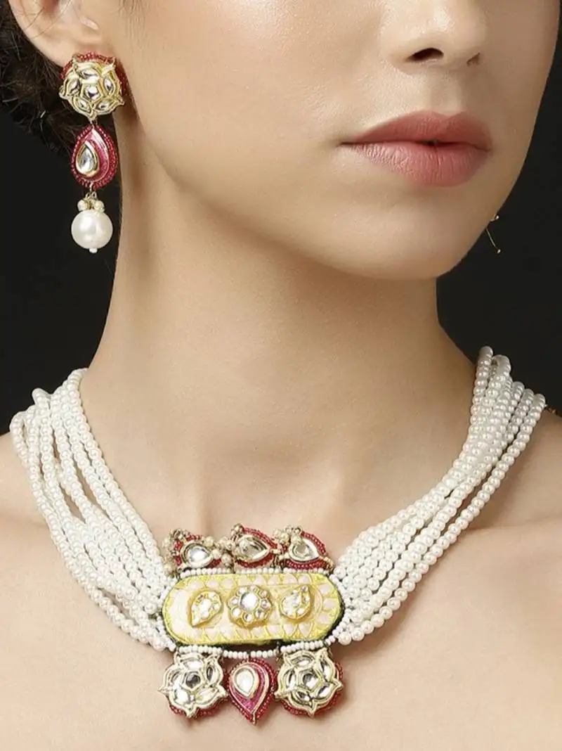 Rooh-e-shaam haar with earrings