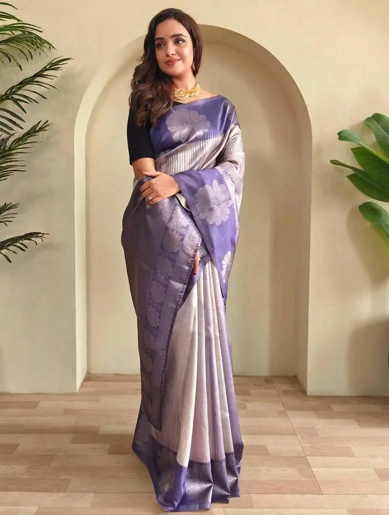 Blue silk blend zari weaving saree with blouse