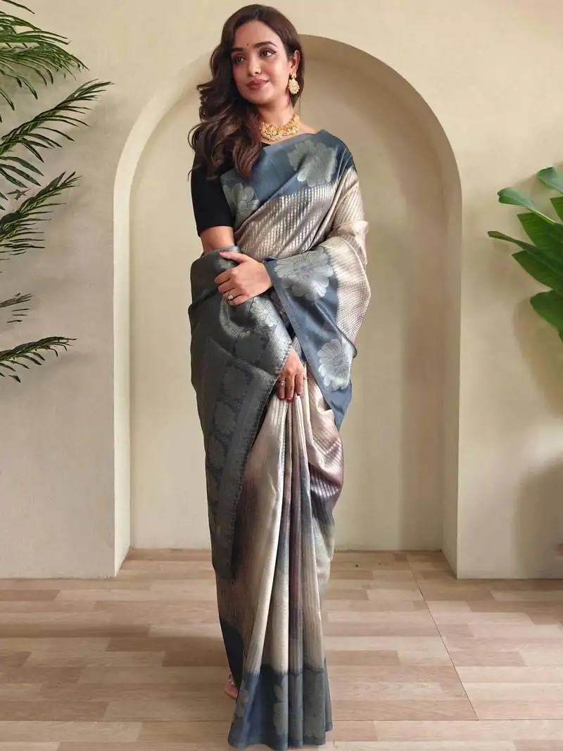 Grey silk blend saree with blouse