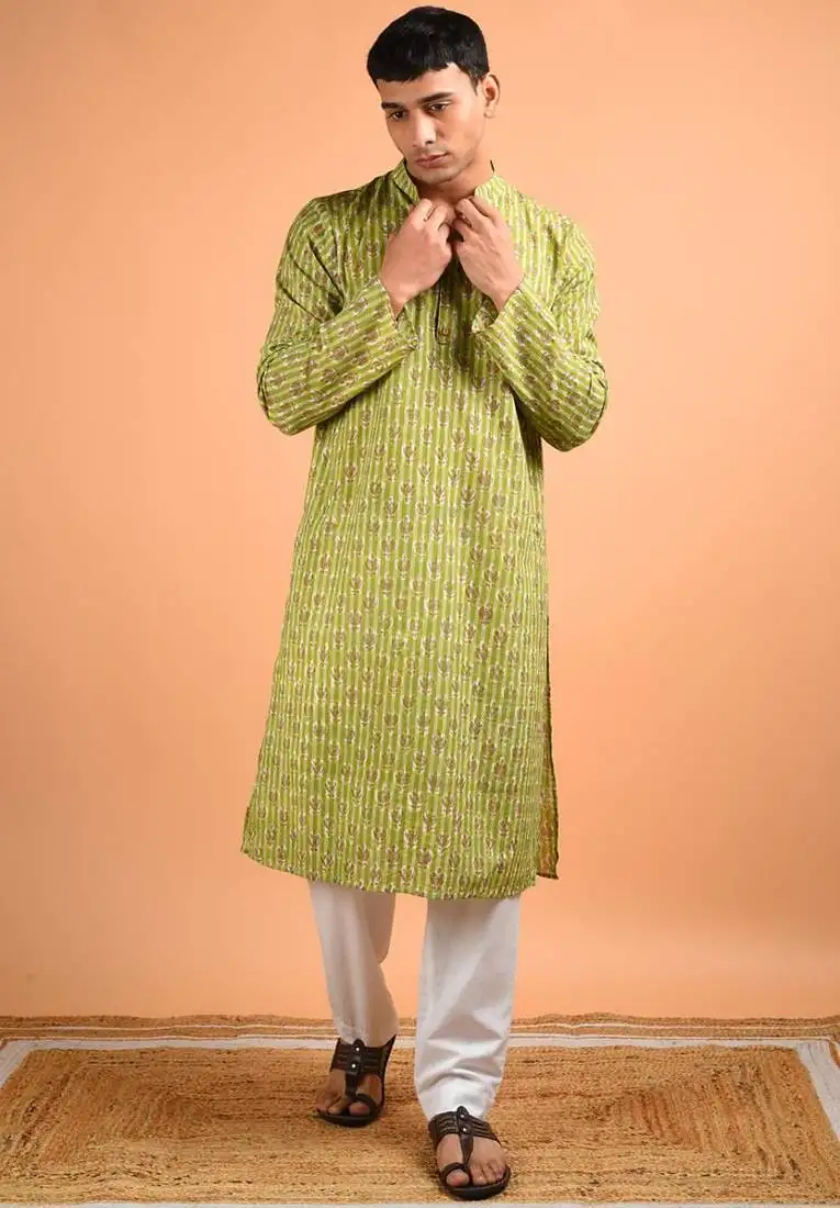Green cotton full sleeves kurta for mens
