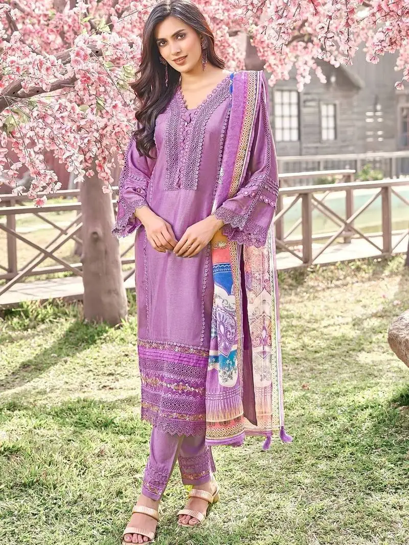 Lilac embroidery suit set
