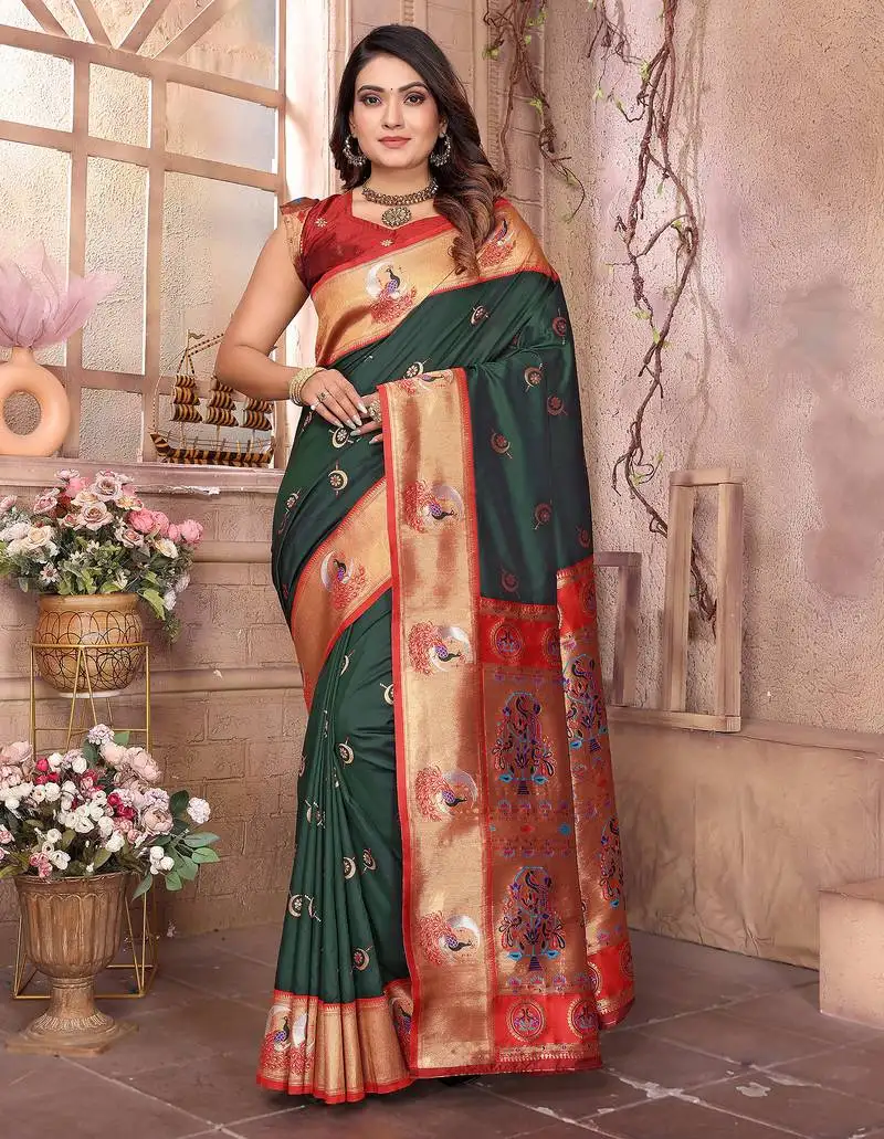 Dark green silk blend zari weaving paithani saree with peacock border and pallu