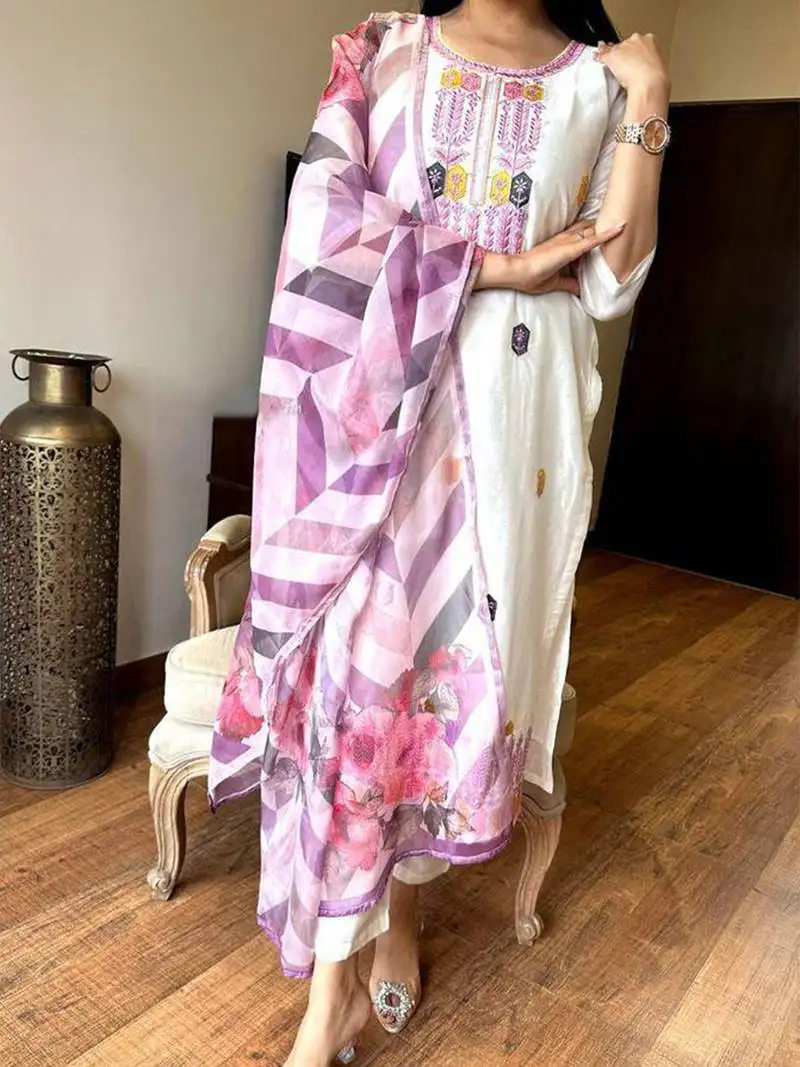 Off white viscose chanderi heavy thread embroidery work with printed dupatta kurta pant set
