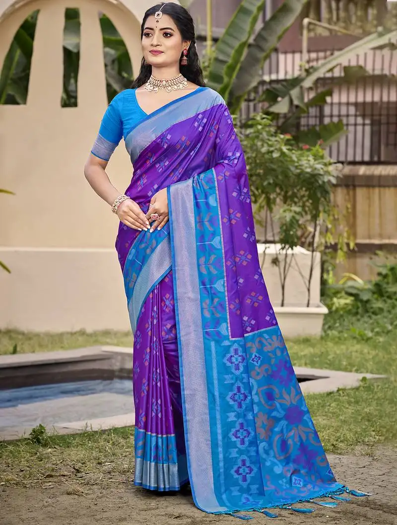 Violet sky blue pochampalli silk blend saree with ikat woven pallu