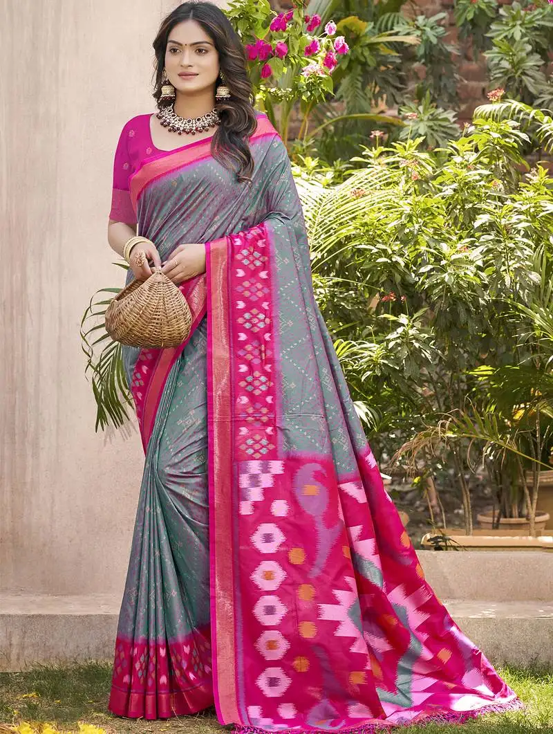 Grey magenta pochampalli silk blend saree with ikat woven pallu