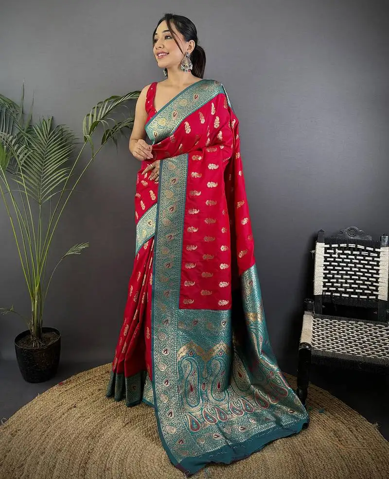 Red silk blend paisley zari weaving banarasi saree with contrast border