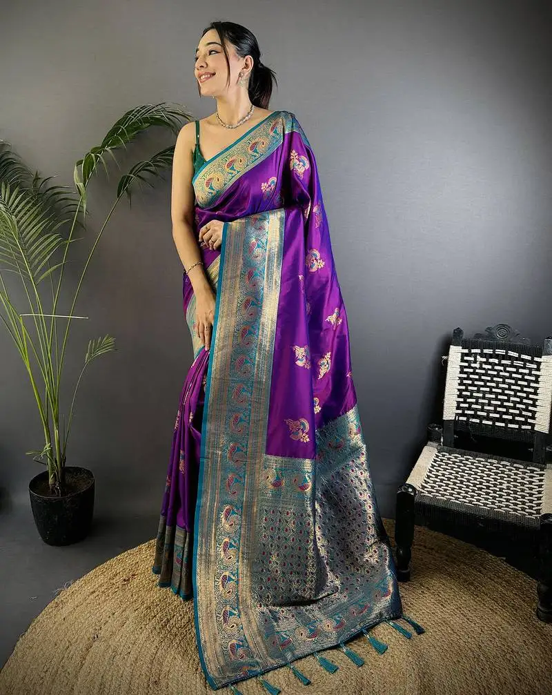Magenta silk blend floral butta zari weaving banarasi with peacock zari weaving border