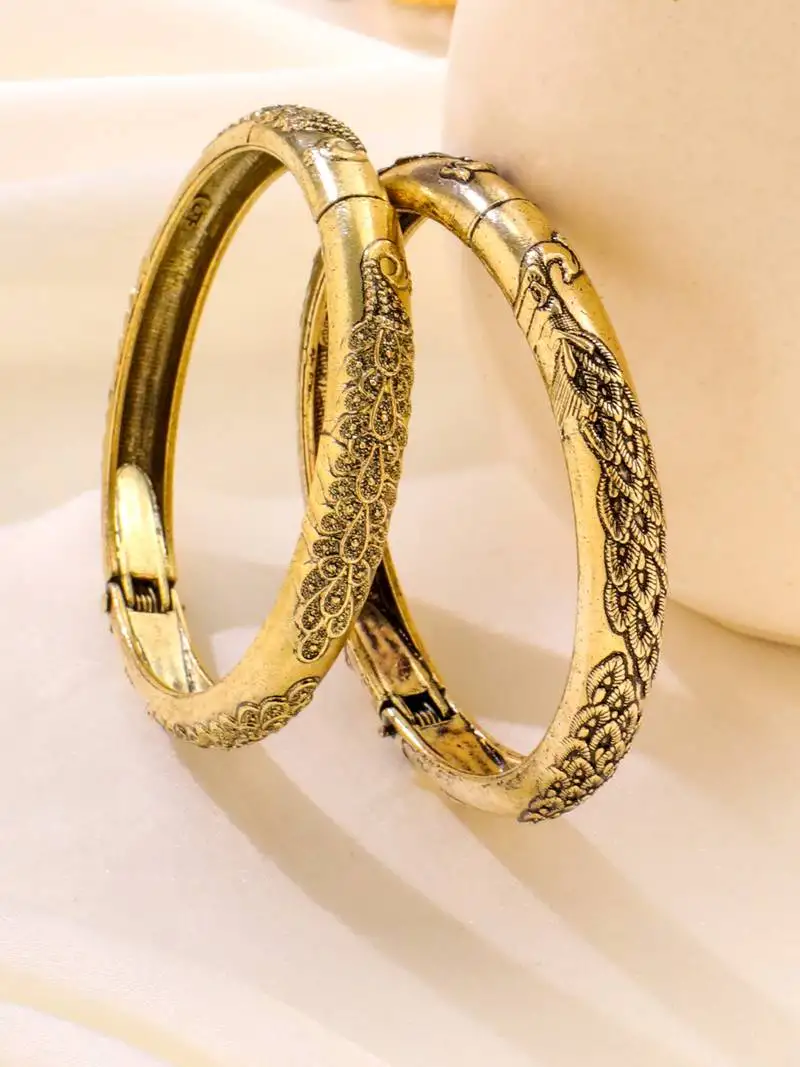set of 2 gold plated leaf design oxidised bangles