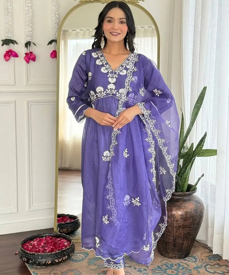 Lavender vichitra silk heavy thread embroidery work kurta pant set