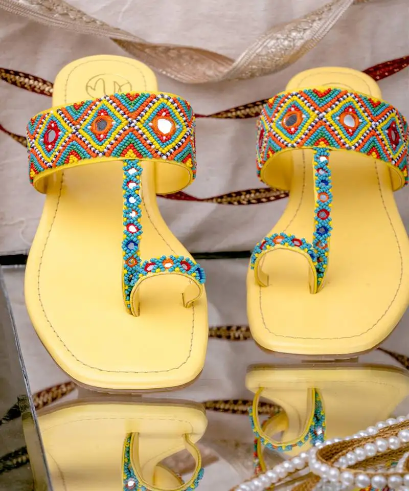 Multicolor printed leather kolhapuris