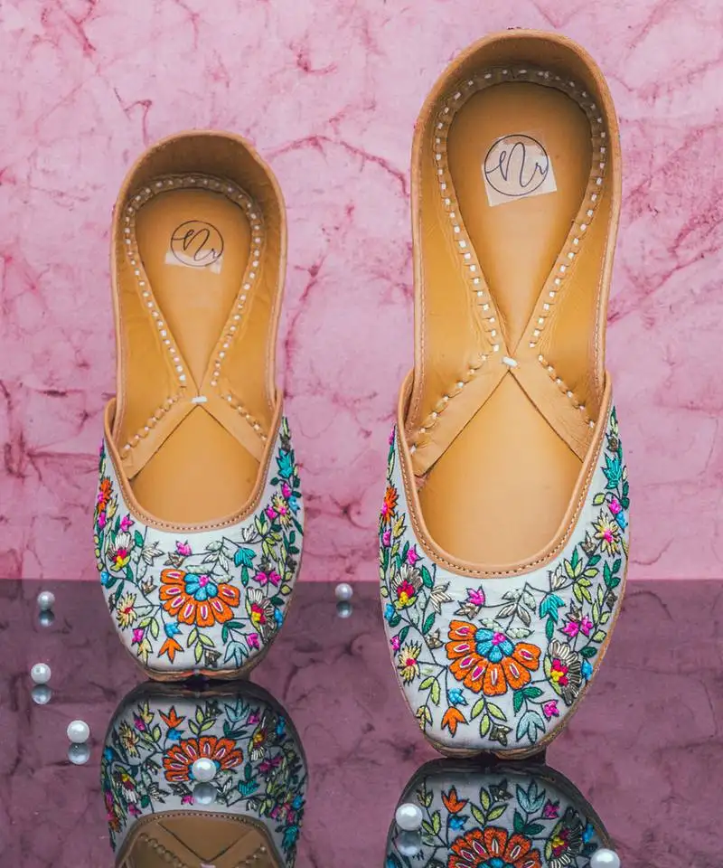 Multicolor floral embroidered leather juttis