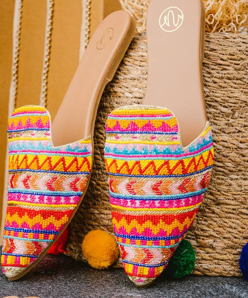 Multicolor embroidered leather mules
