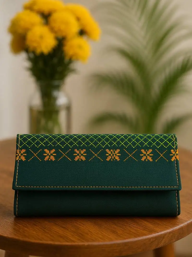 Green faux leather rectabgular clutch