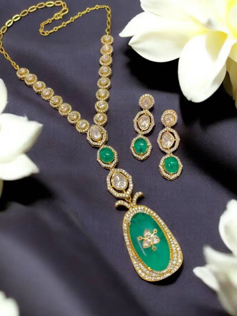 Luxury emerald drop necklace set with polki stones