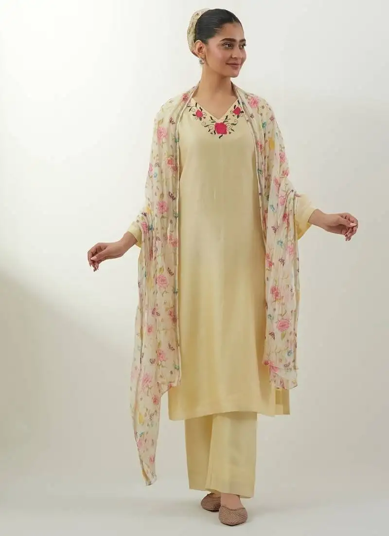 Cream embroidered chanderi kurta set