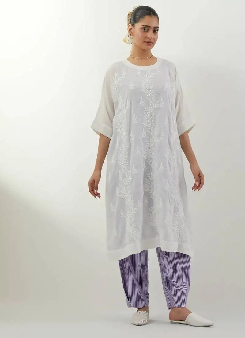 White embroidered cotton kurta set