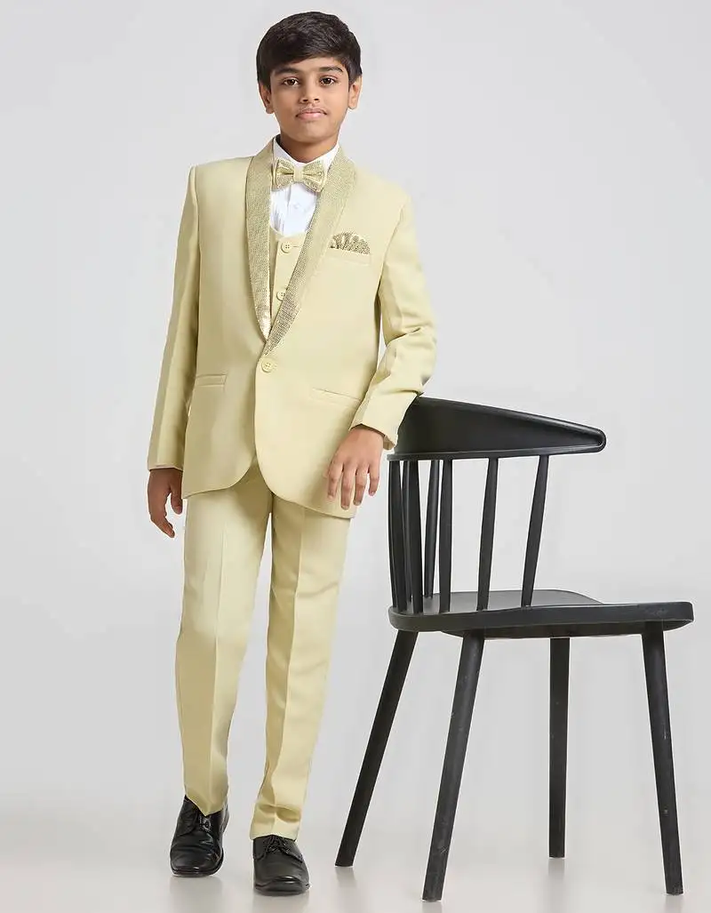 Suit set full sleeves blazer, shirt, pant and waist coat with bow tie - pista green