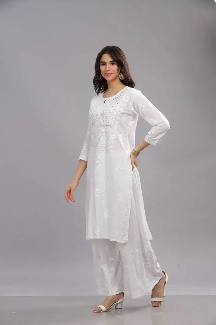 Aditi-chikankari-anarkali-cotton-kurta