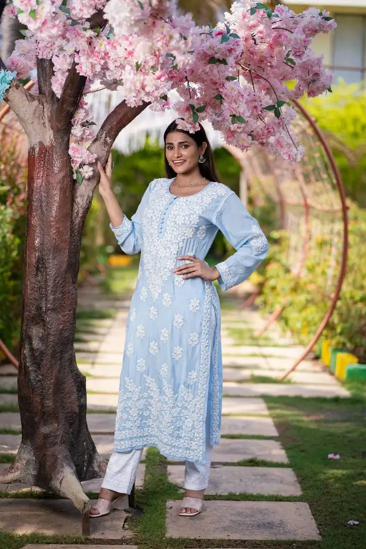 Apsara-chikankari-muslin-kurta