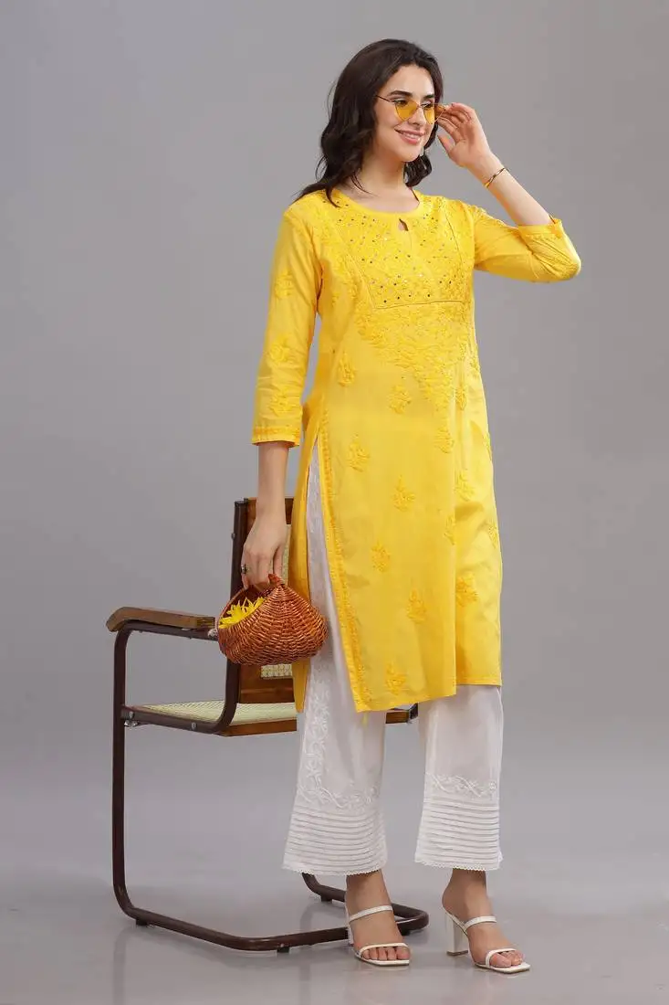 Zareen-chikankari-cotton-kurta