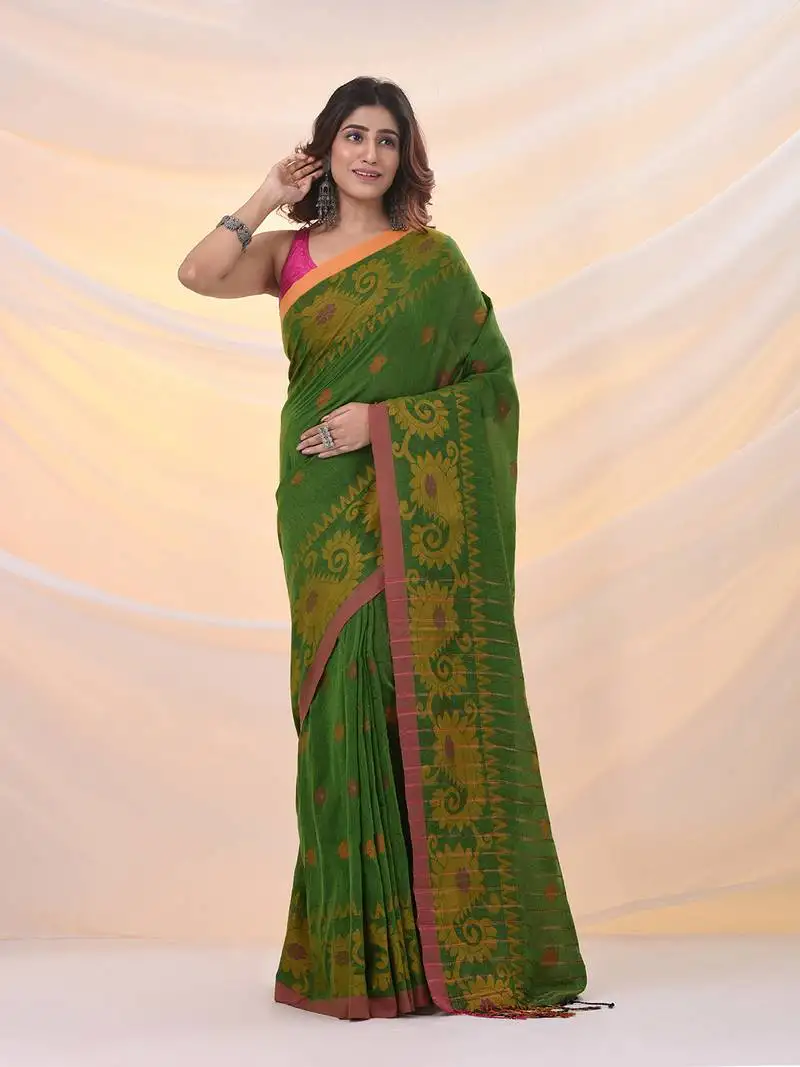 Green cotton handspun saree with woven nakshi borders