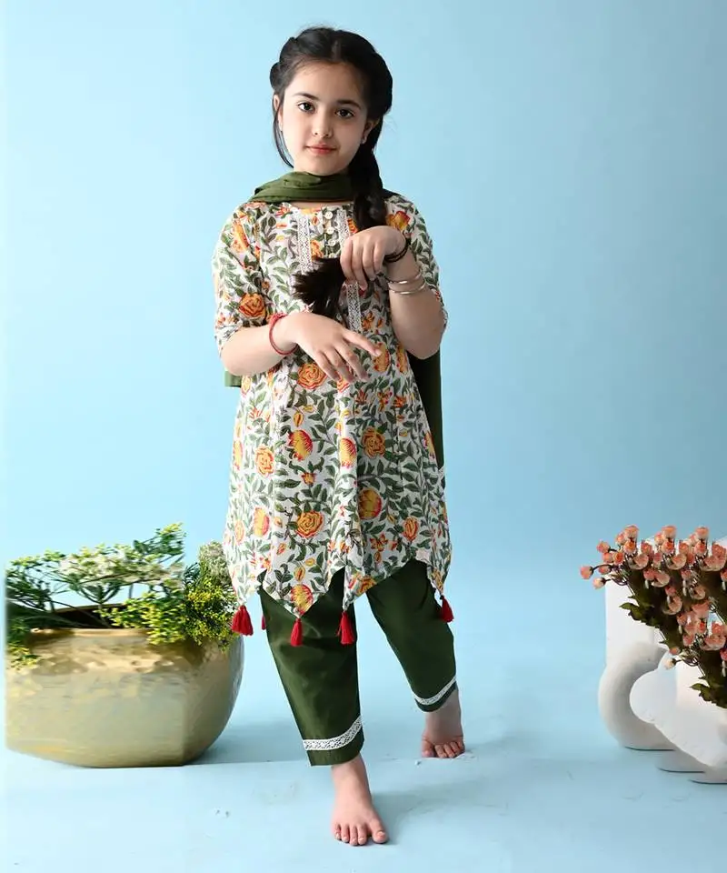 Green cotton woven girls kurta & pant with dupatta
