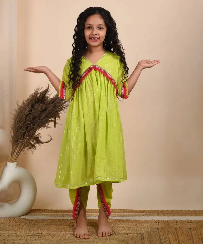 Green cotton woven kurta with pant