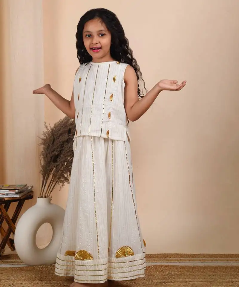 Ivory cotton woven top with skirt set