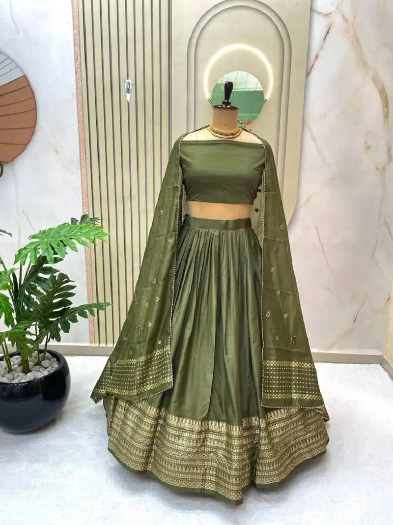 Mehendi chanderi zari weaving border lehenga choli with dupatta