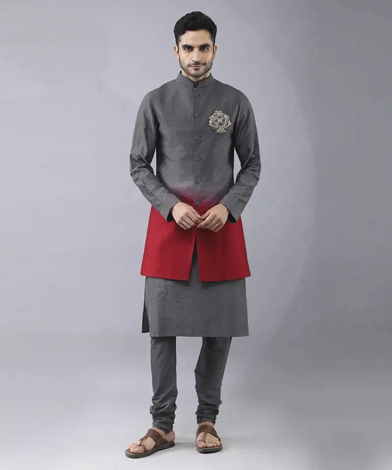 Grey solid silk bandhgala paired with pant & jacket